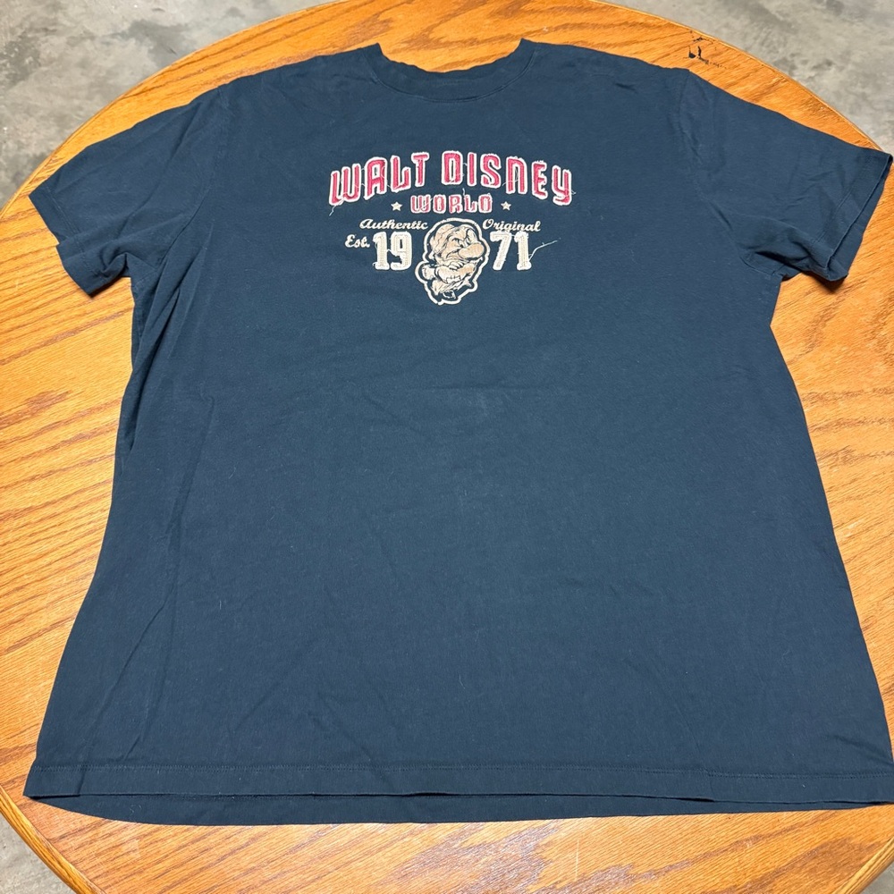 Disney Men's Navy Blue Graphic Tee